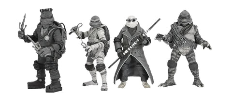 TMNT X UNIVERSAL MONSTERS TURTLE BW 4 PACK AF